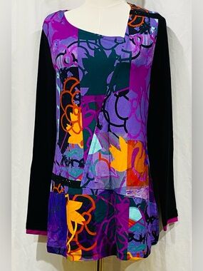 Simply Art by Dolcezza Black  Patchwork Colorful Design Long-Sleeve Tunic Top M.